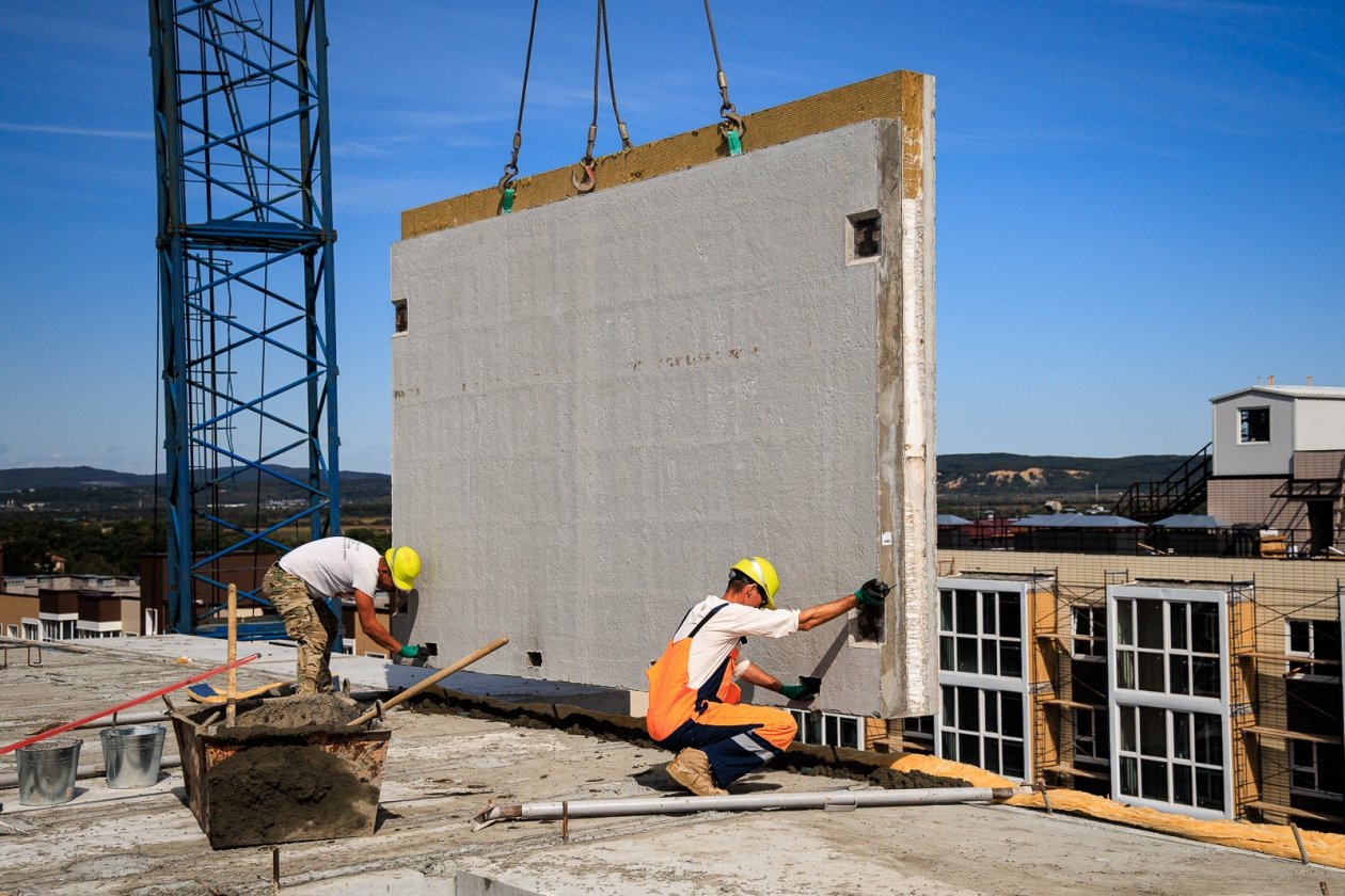 Строители Евгений Кулешов, ИА PrimaMedia.ru