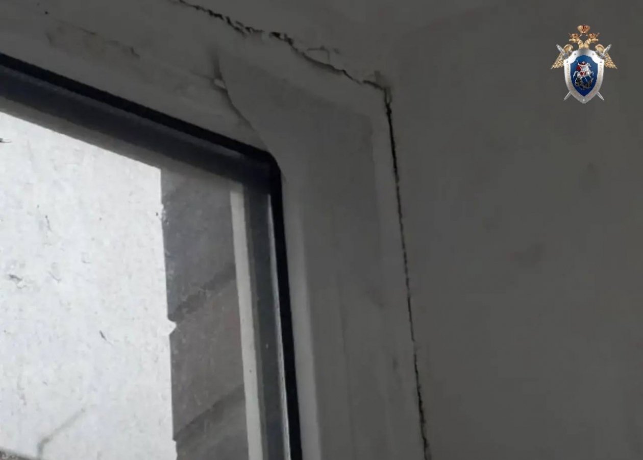 Прокуратура и СК проводят проверки из-за жалоб на состояние МКД в Пятигорске Пресс-служба СУ СКР по Ставрополью