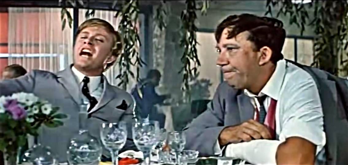 Х/ф &quotБриллиантовая рука&quot (18+), 1968 г. Скриншот