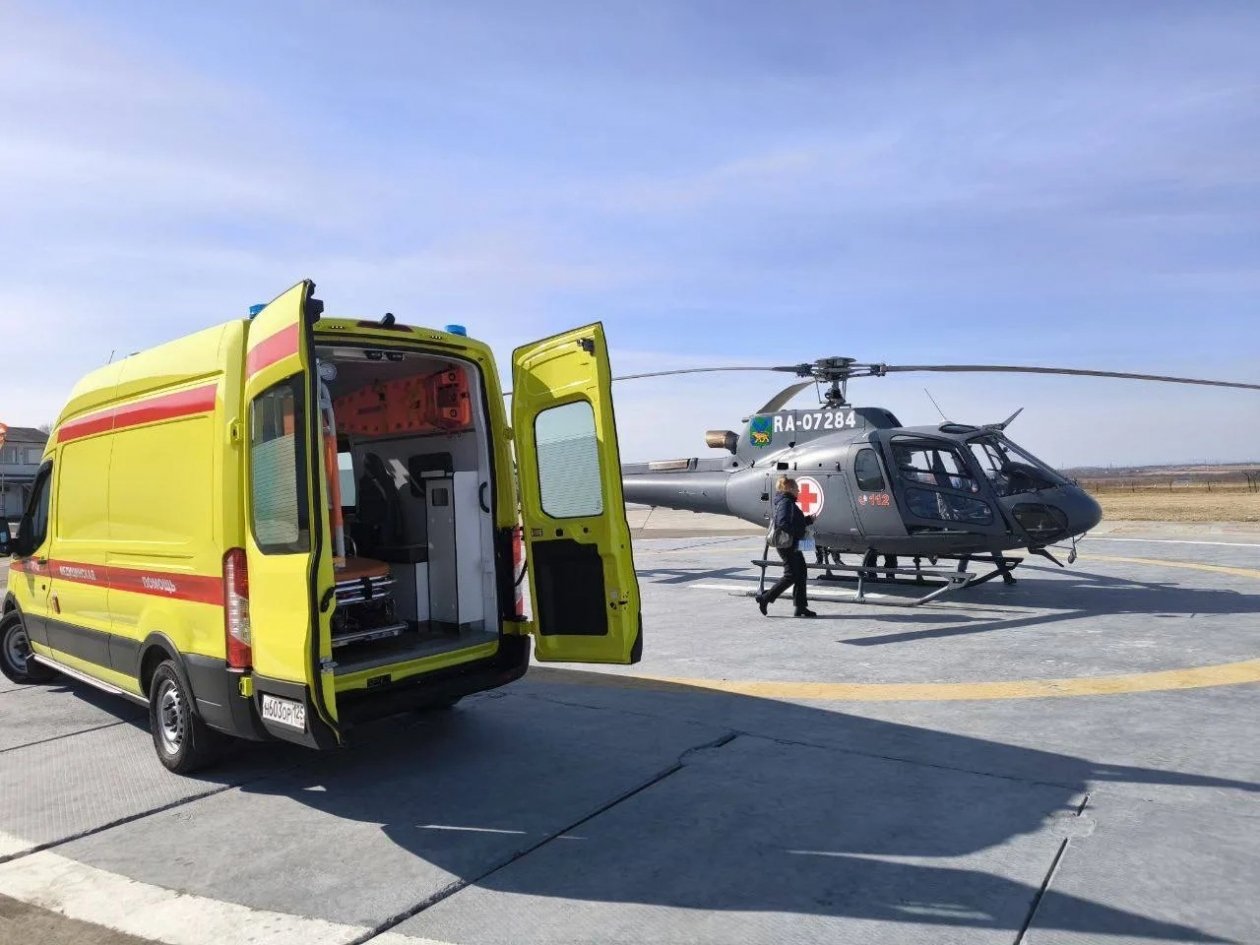 врачи эвакуировали беременную с преэклампсией тг-канал (18+) Минздрав Приморья