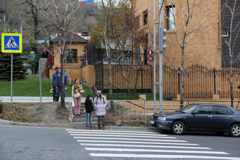 Новый светофор на улице Гоголя , Тематическая иллюстрация