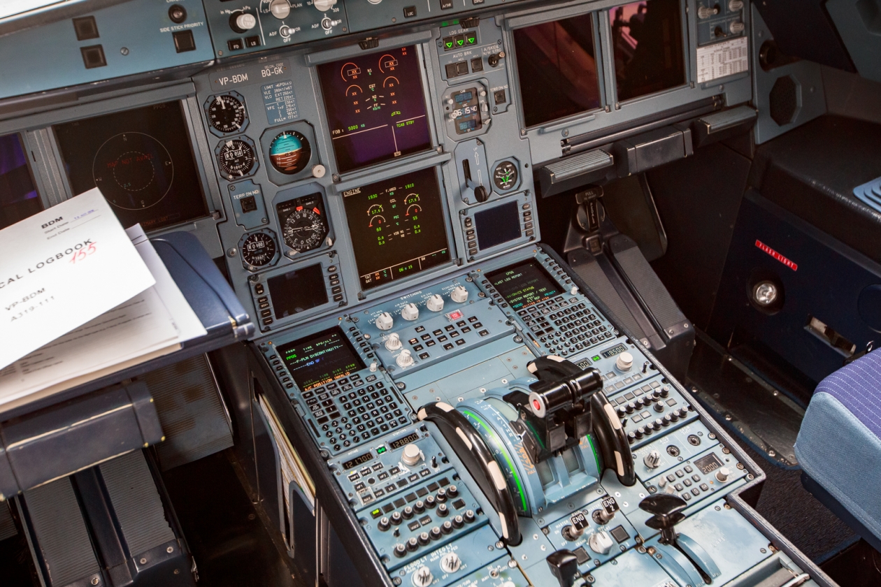 Самолет из Красноярска не долетел до Якутска Илья Аверьянов, ИА PrimaMedia