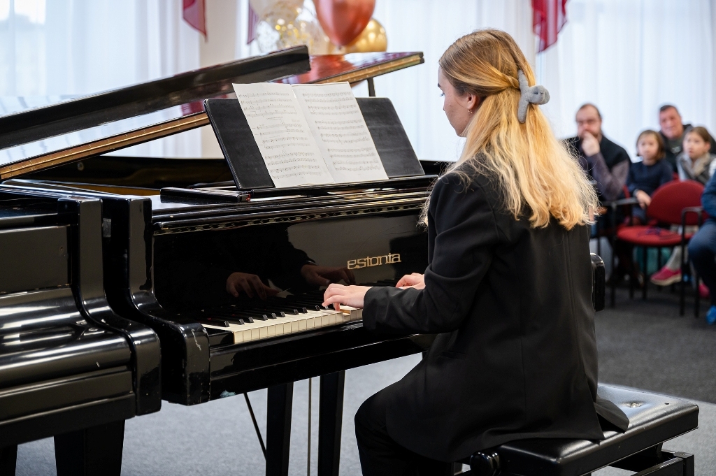 В Магадане наградят победителей городских конкурсов Источник
