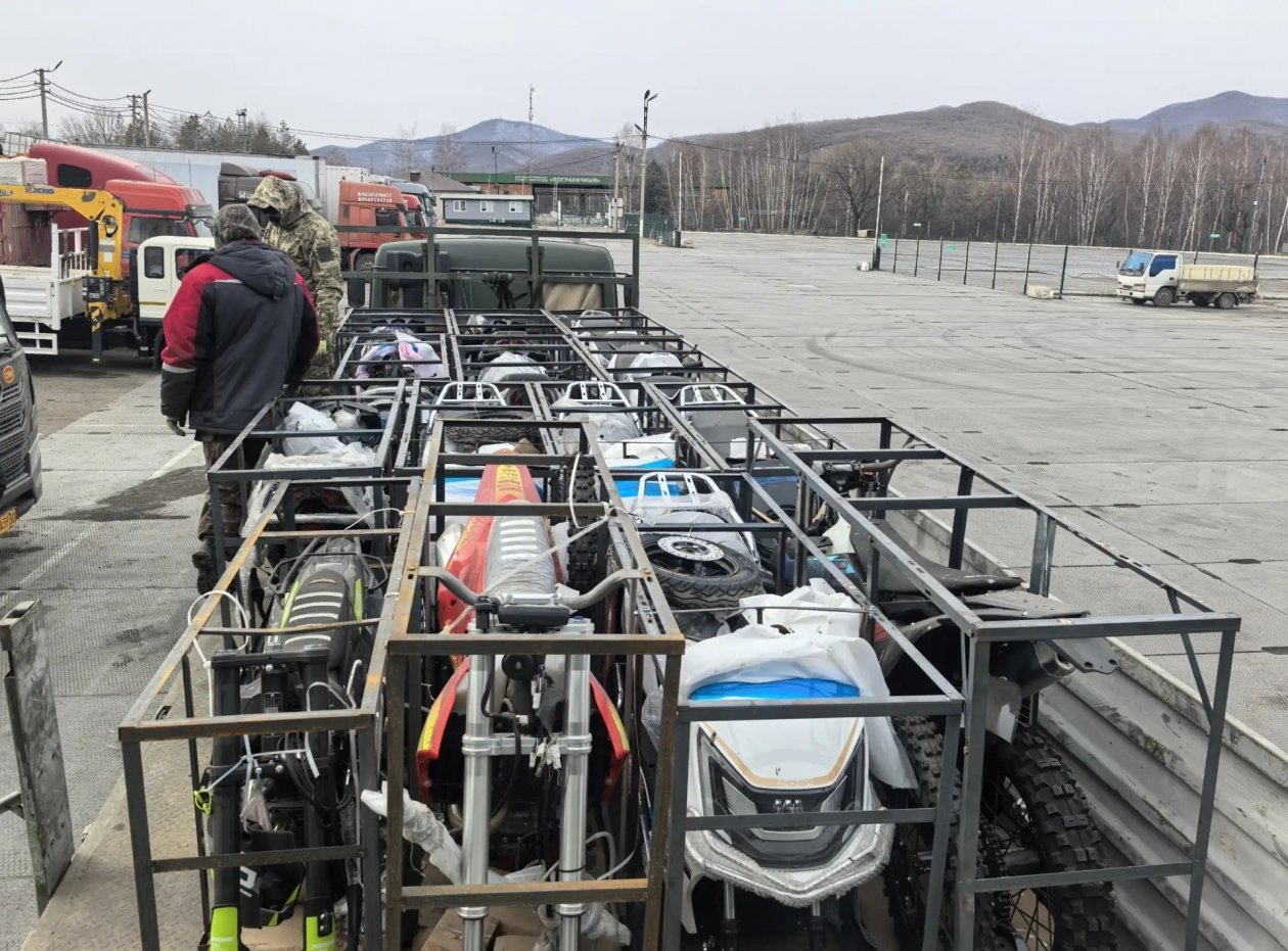 Таможенники Дальнего Востока направили военным конфискованную технику пресс-служба Дальневосточного таможенного управления