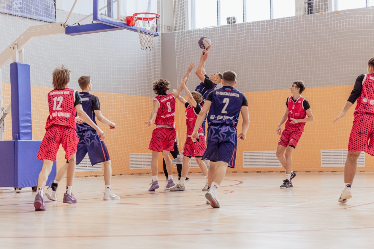 В Магадане определились сильнейшие школьные баскетбольные команды Дальневосточного федерального округа Источник