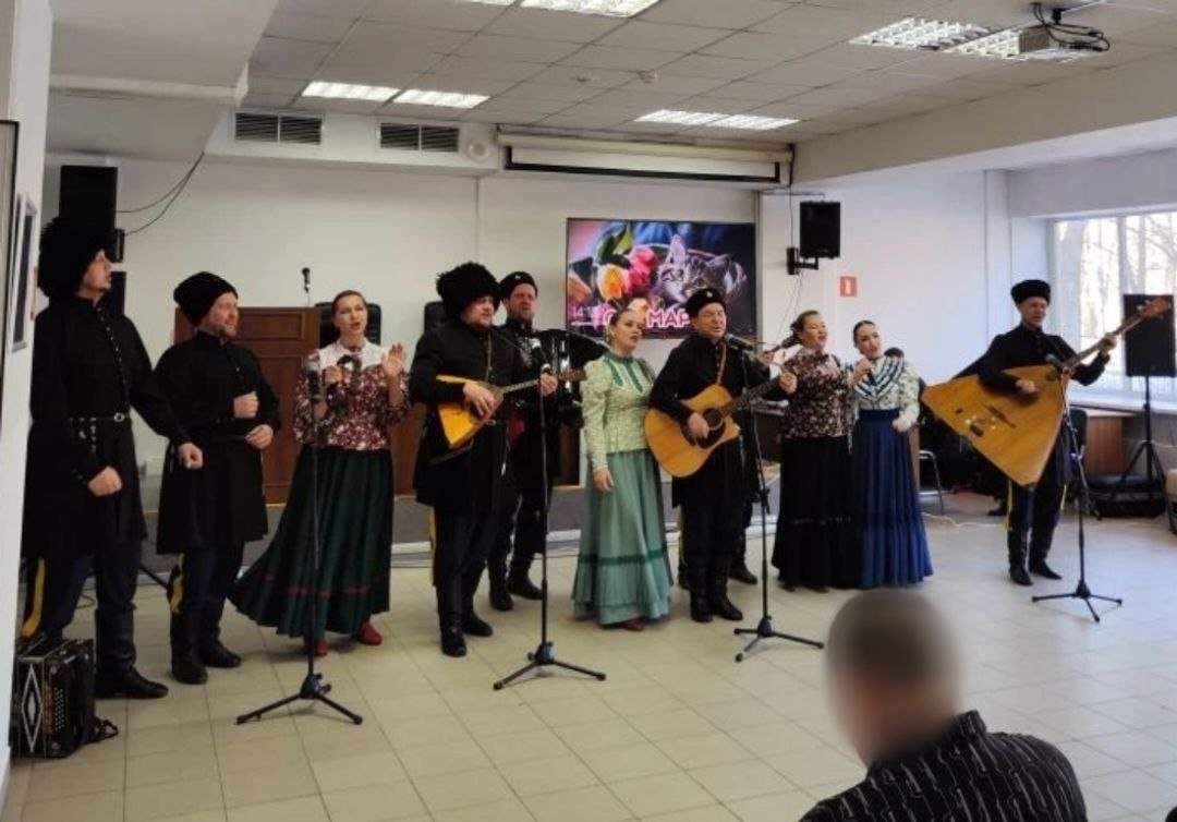 Концерты &quotУлан-Удэ СВОим&quot подняли настроение раненым и напомнили о родном доме полпредство Бурятии в Москве