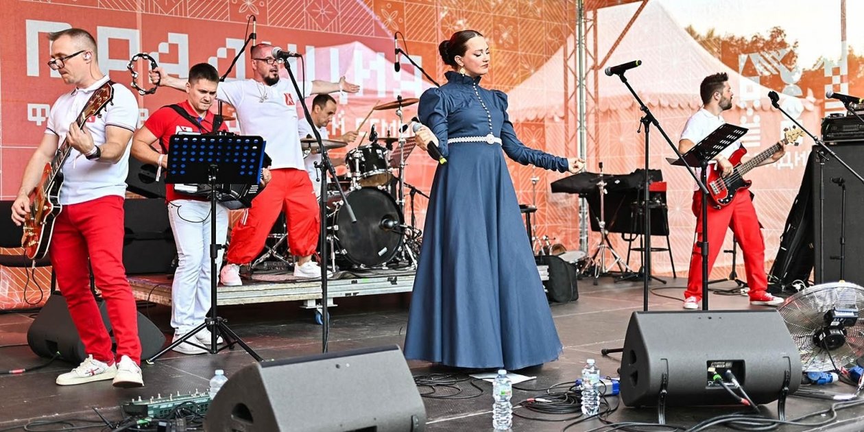 Фестиваль https://www.mos.ru/