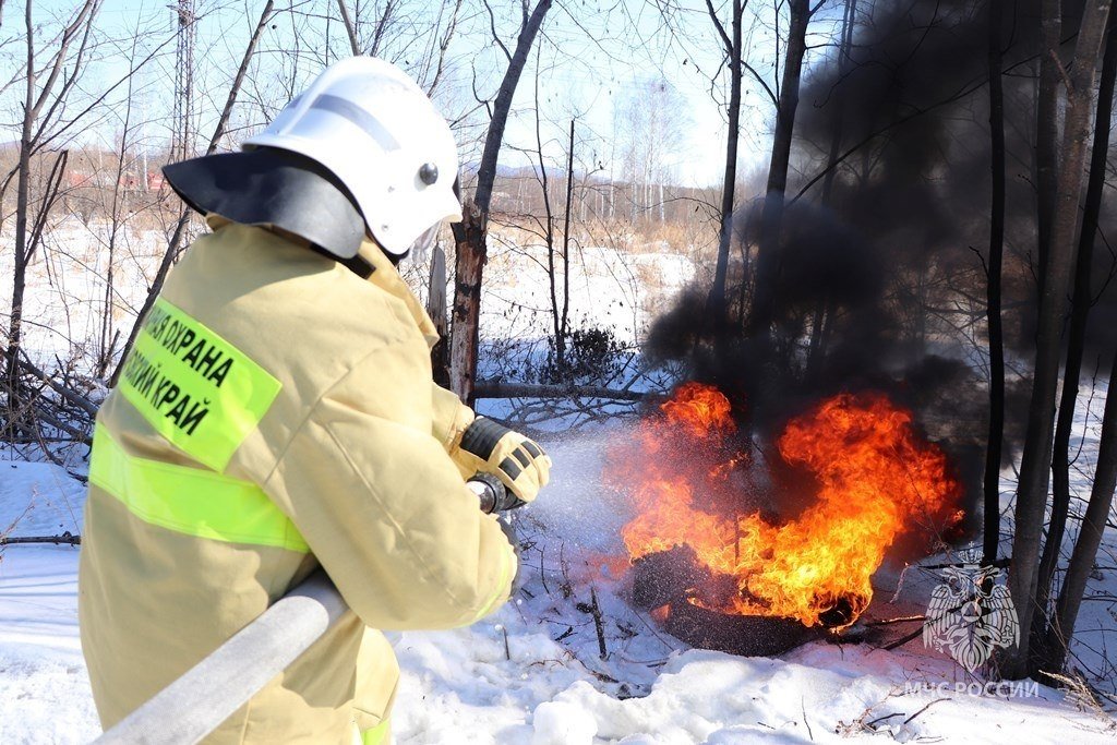 В Хабаровском крае отработали ликвидацию ландшафтных пожаров Предоставлено пресс-службой ГУ МЧС России по Хабаровскому краю