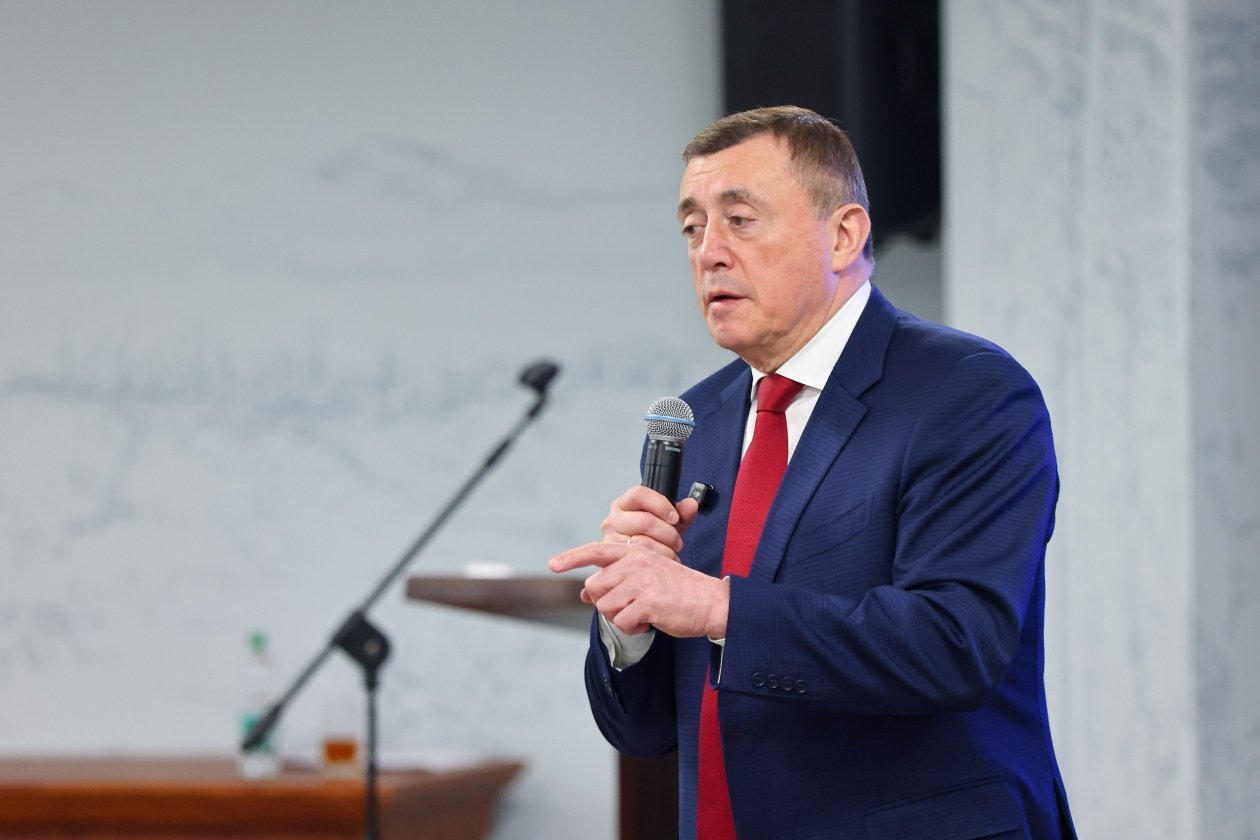 Валерий Лимаренко пресс-служба правительства Сахалинской области