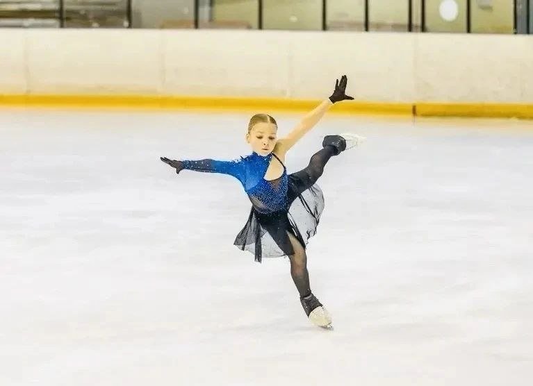 Ледовый дворец в Улан-Удэ дал старт карьере юной фигуристки пресс-служба правительства Бурятии