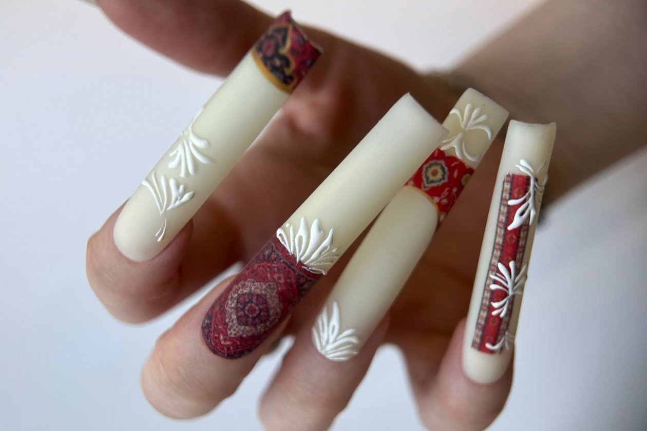 Накладные ногти Предоставлено А. Сибко