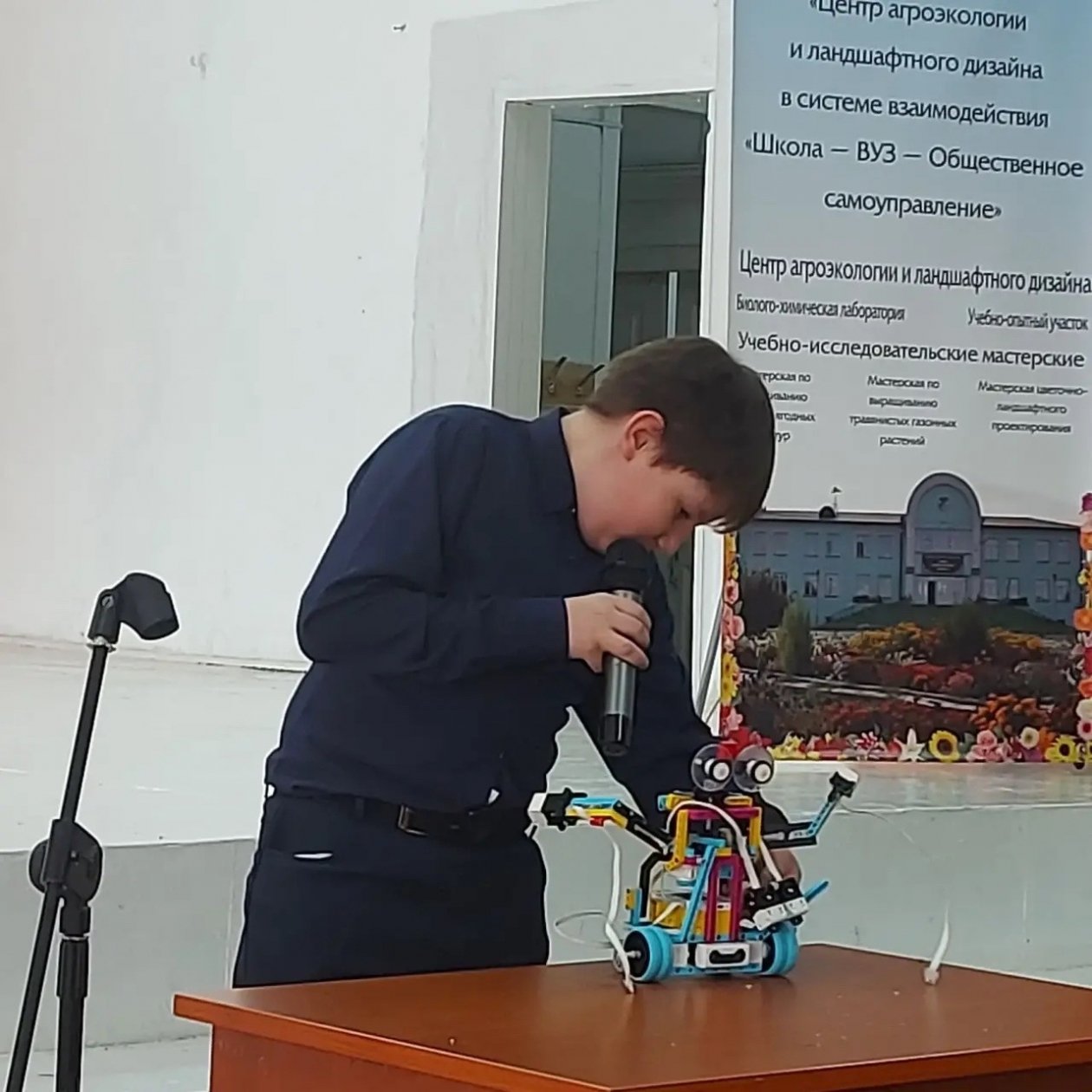 Школьники представили проекты по робототехнике, 3D-моделированию и авиамоделированию комитет по образованию администрации Улан-Удэ