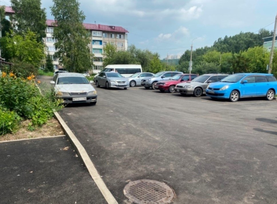 Депутат думы Иркутска Иван Гущин запланировал масштабные работы в избирательном округе №27 Пресс-служба думы Иркутска