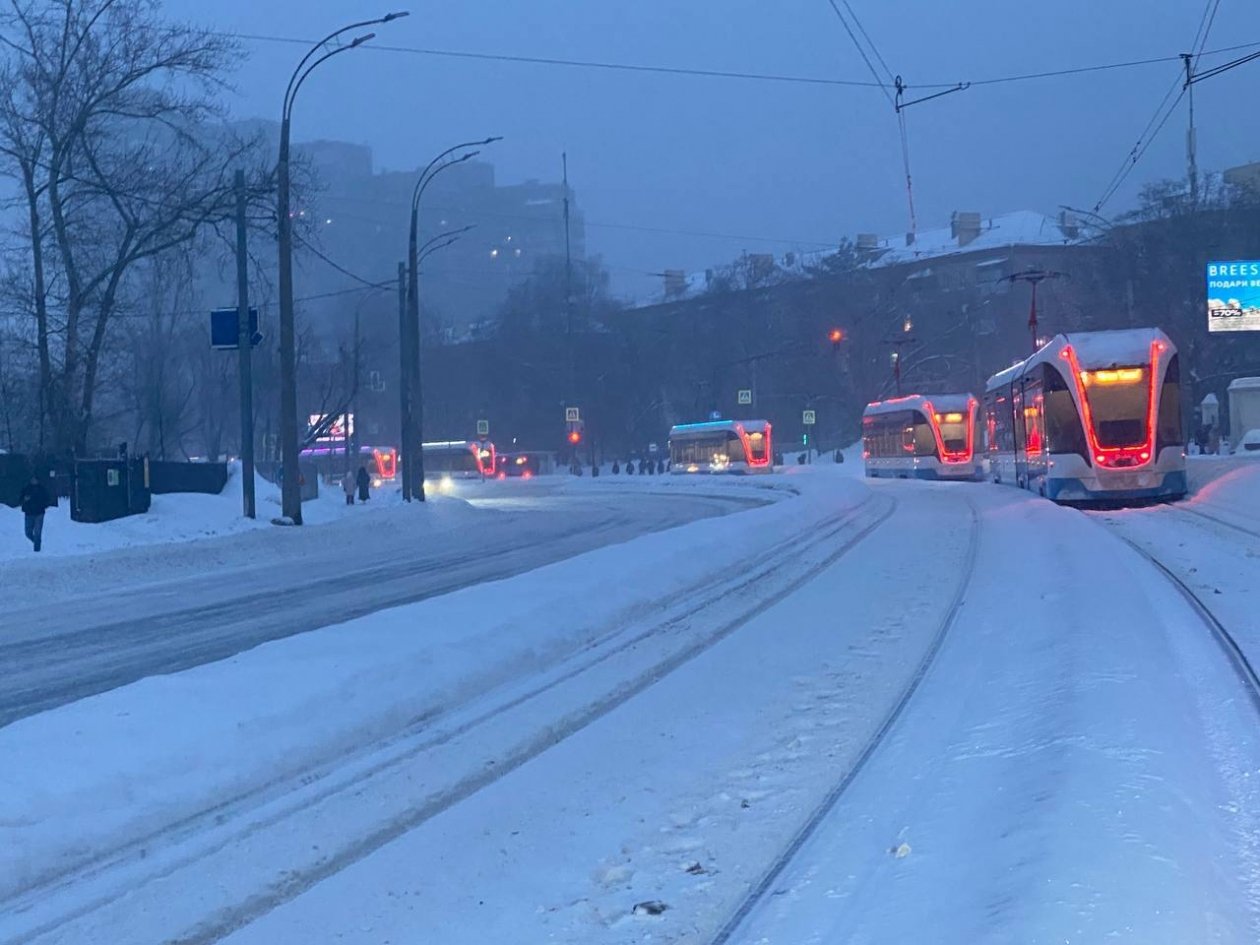 Трамваи встали в Москве ИА StolicaMedia