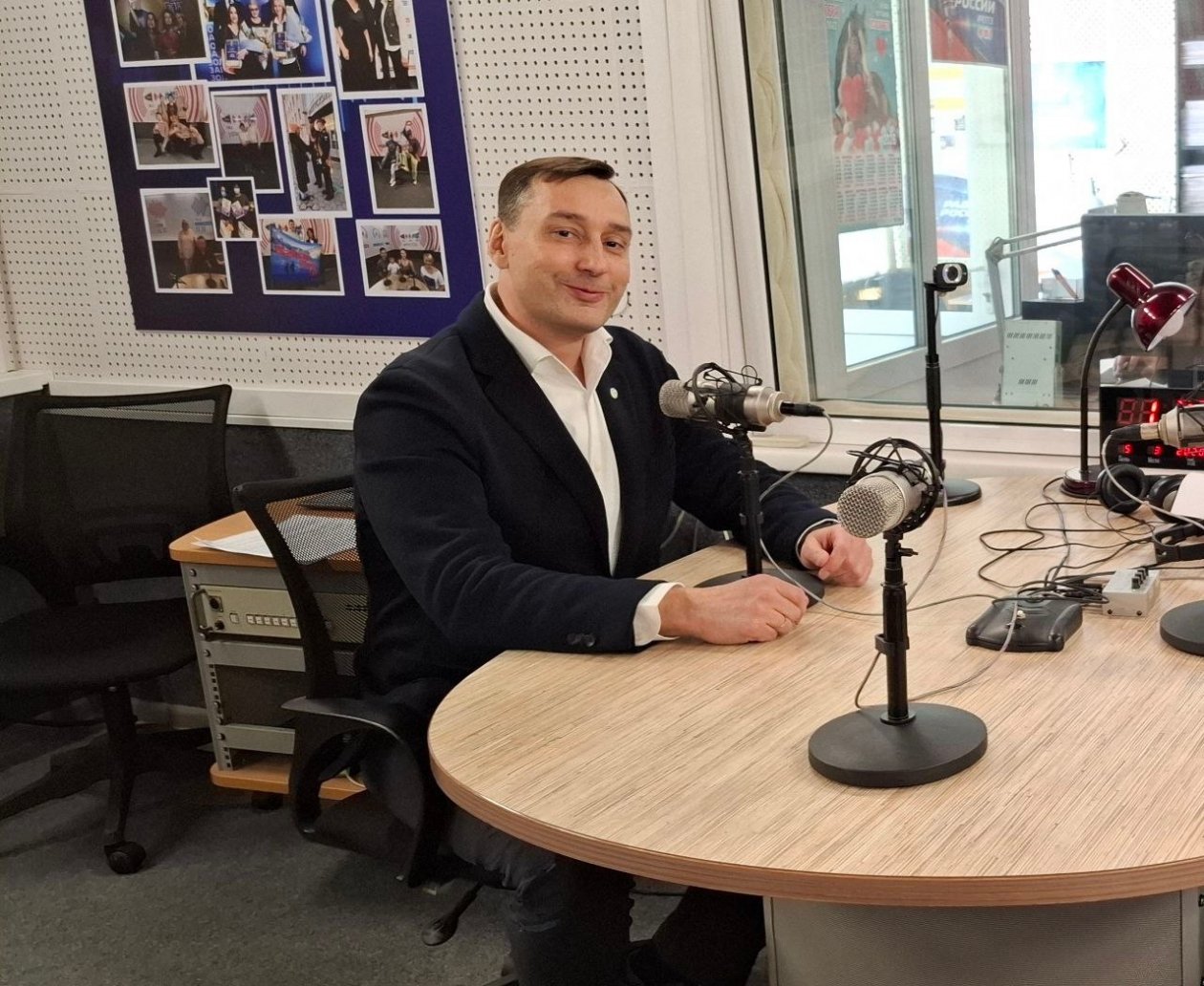 Зампред Байкальского банка рассказал в эфире радио, как законно справиться с долгами Пресс-служба Байкальского банка