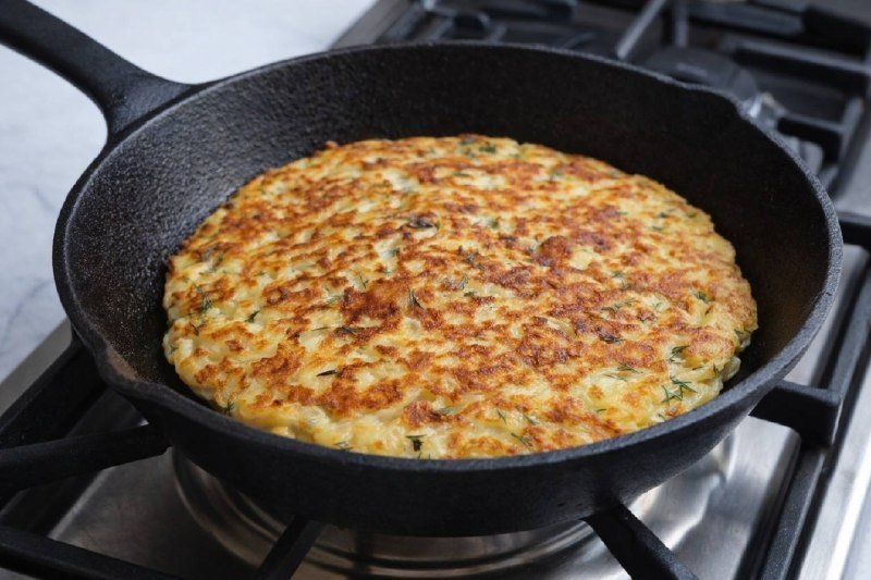 Тематическое фото ИИ Кандинский (18+)