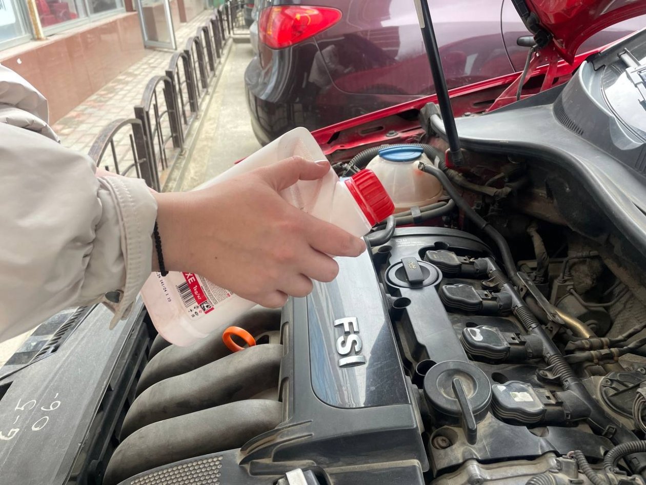 Сколько нужно хранить моторное масло - иначе убьет двигатель ИА SevastopolMedia