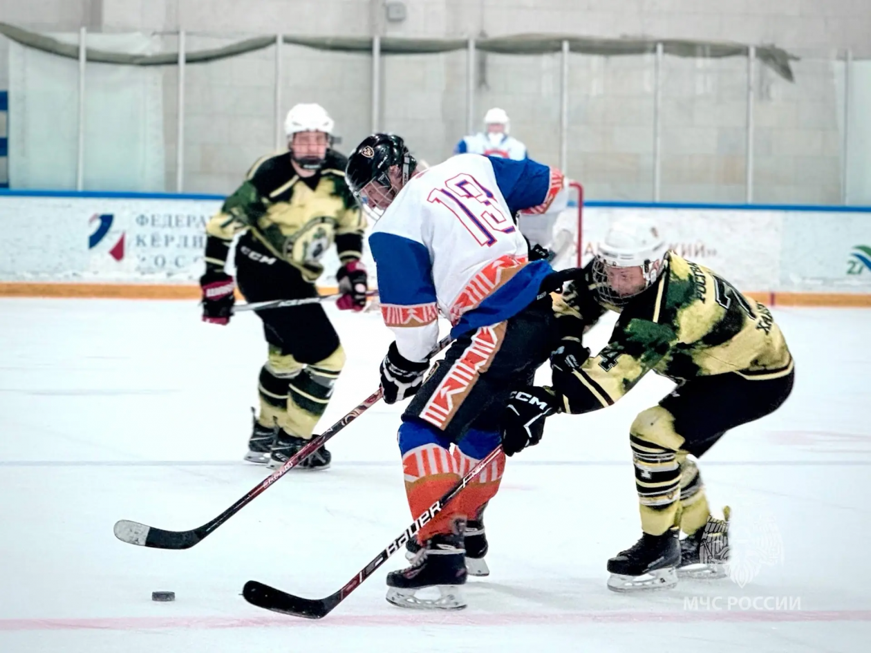 Хабаровские сотрудники МЧС умеют не только спасать Предоставлено пресс-службой ГУ МЧС России по Хабаровскому краю