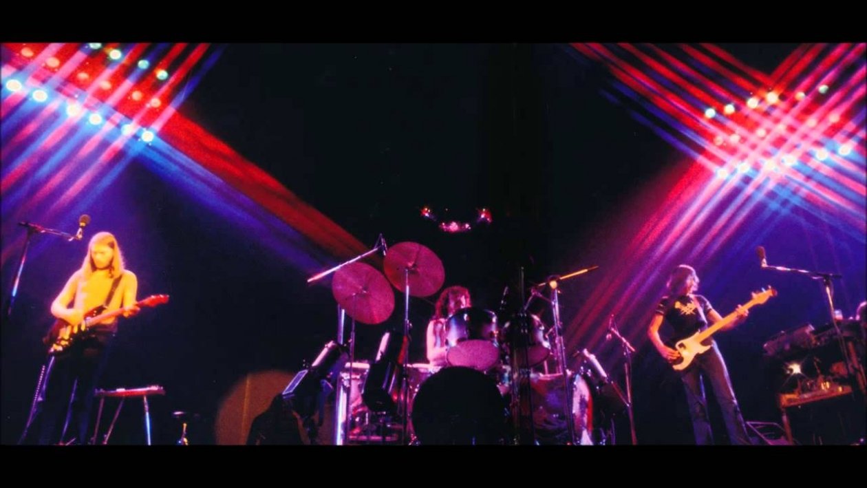 Китайские рокеры передадут привет жителям Бурятии от Пинк Флойд Скрин с видео