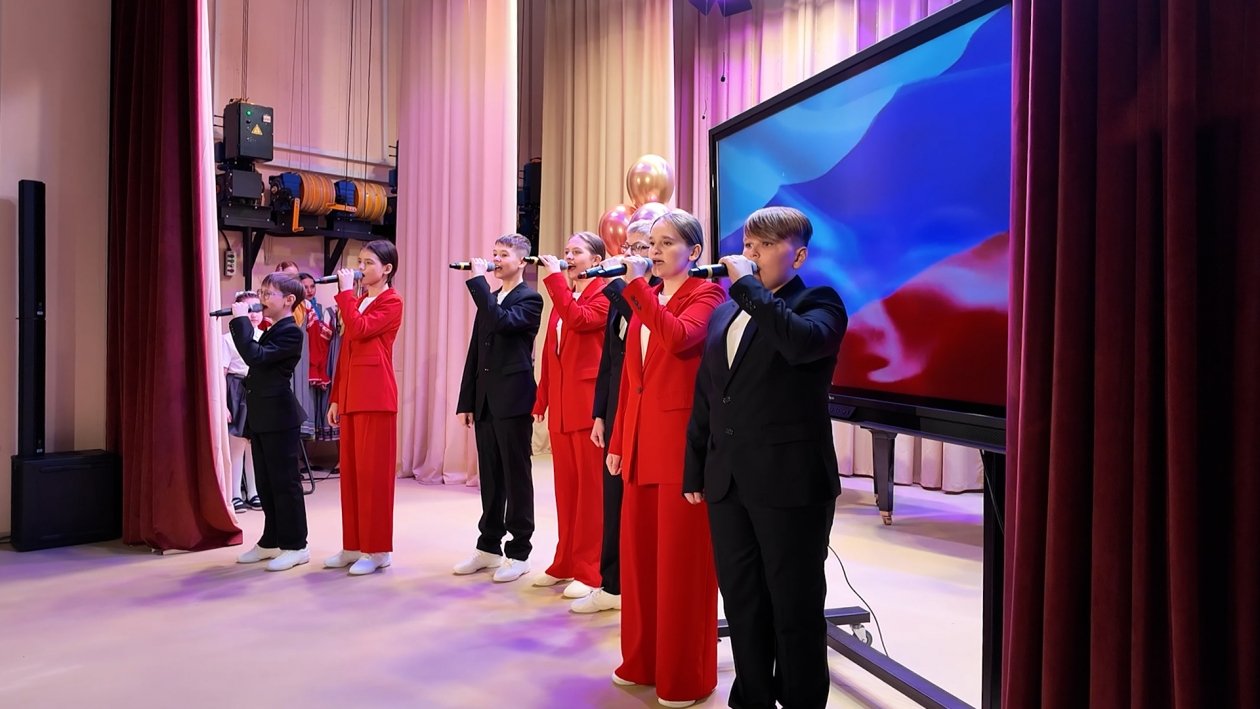 80-летний юбилей отметила одна из старейших школ Южно-Сахалинска пресс-служба администрации города