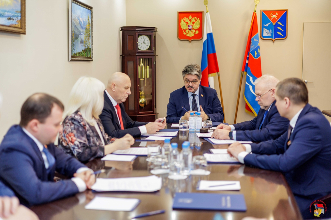 Состоялось очередное заседание Совета Магаданской областной Думы Источник
