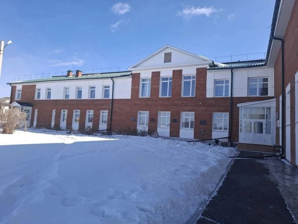 Игорь Кобзев рассказал о судьбе учеников сгоревшей школы в Эхирит-Булагатском районе Тг-канал (18+) губернатора Иркутской области