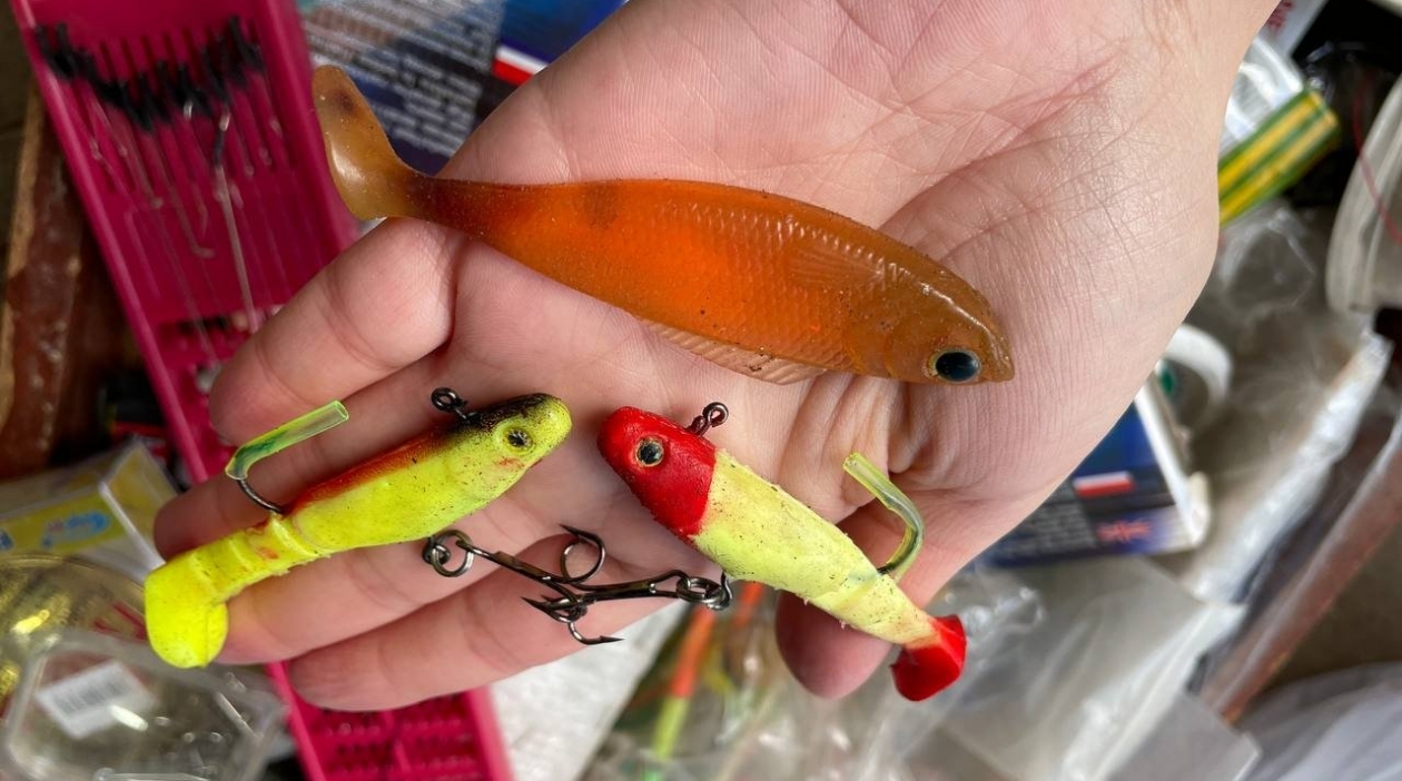 Всего одна капля на мормышку - и рыба клюет на пустой крючок: секрет сибирских рыболовов ИА Stavropol.Media