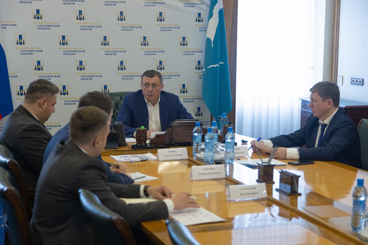 Совещание с представителями энергокомпаний пресс-служба правительства Сахалинской области