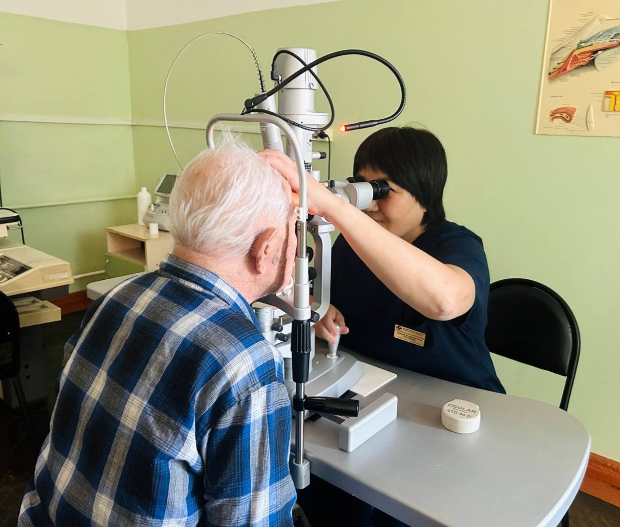 101-летнему пациенту в Бурятии хирурги спасли зрение РКБ им. Семашко