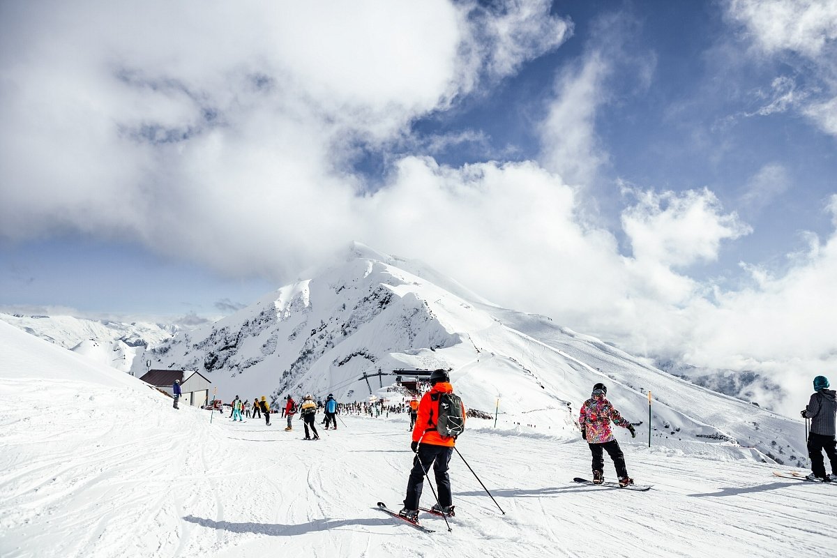 Сочинский горный курорт подарит пожизненные ски-пассы паралимпийцам России Пресс-служба Роза Хутор