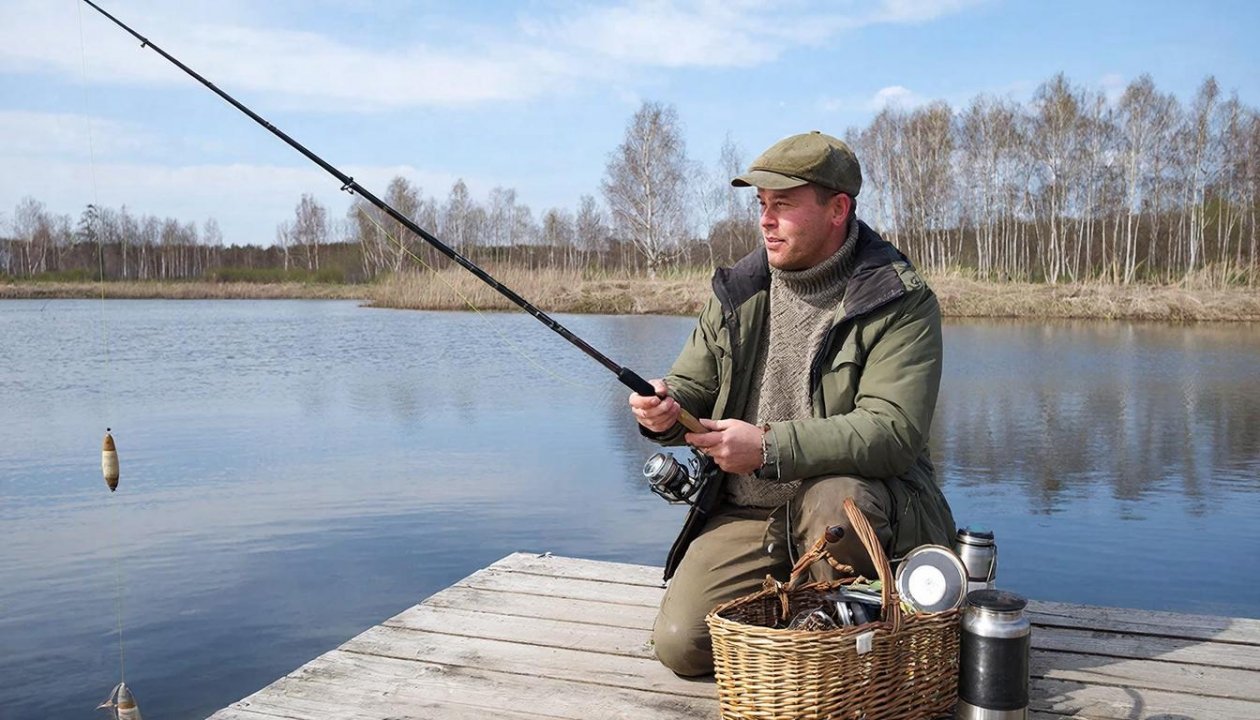 Больше не покупаю дорогие бойлы: как сделать уловистую насадку из 3 продуктов за 10 минут ИИ Kandinsky (18+)