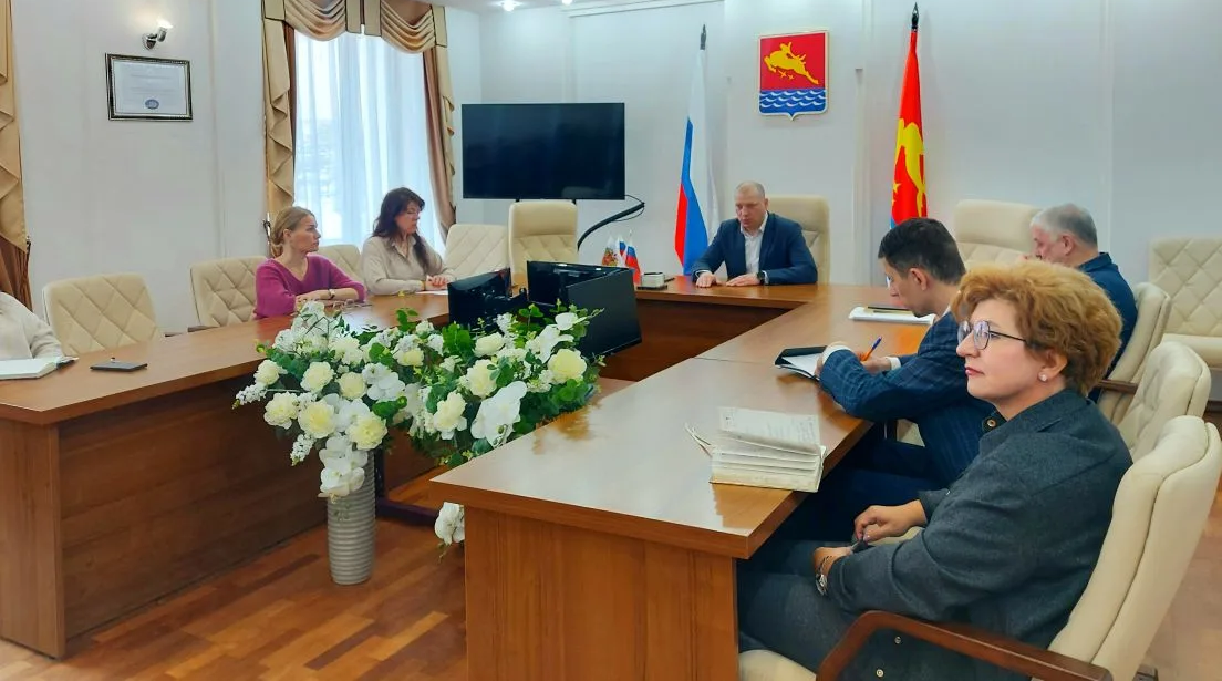 Тематическое фото Мэрия Магадана