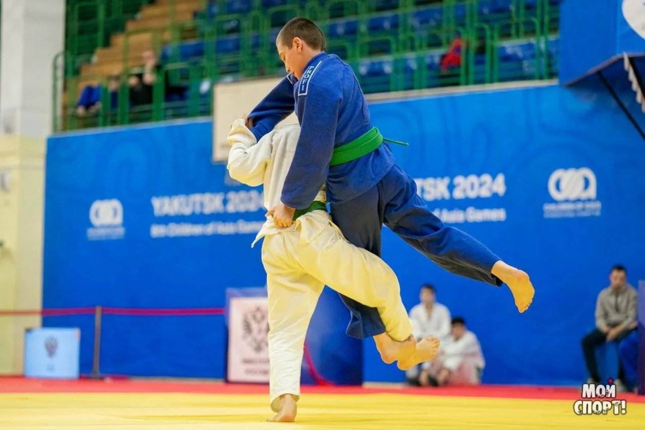 тг-канал (18+) школы 