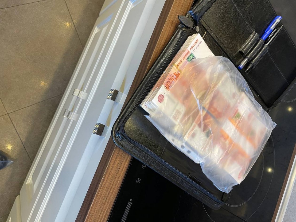 Уголовные дела о взятках возбудили на трёх судей Ставрополья Пресс-служба УФСБ России по Ставрополью