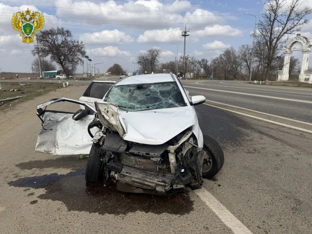 Прокуратура проверяет смертельное ДТП с двумя погибшими на Ставрополье пресс-служба прокуратуры Ставропольского края