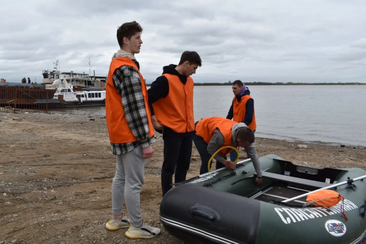 В Хабаровске ищут матросов-спасателей Пресс-служба администрации Хабаровска