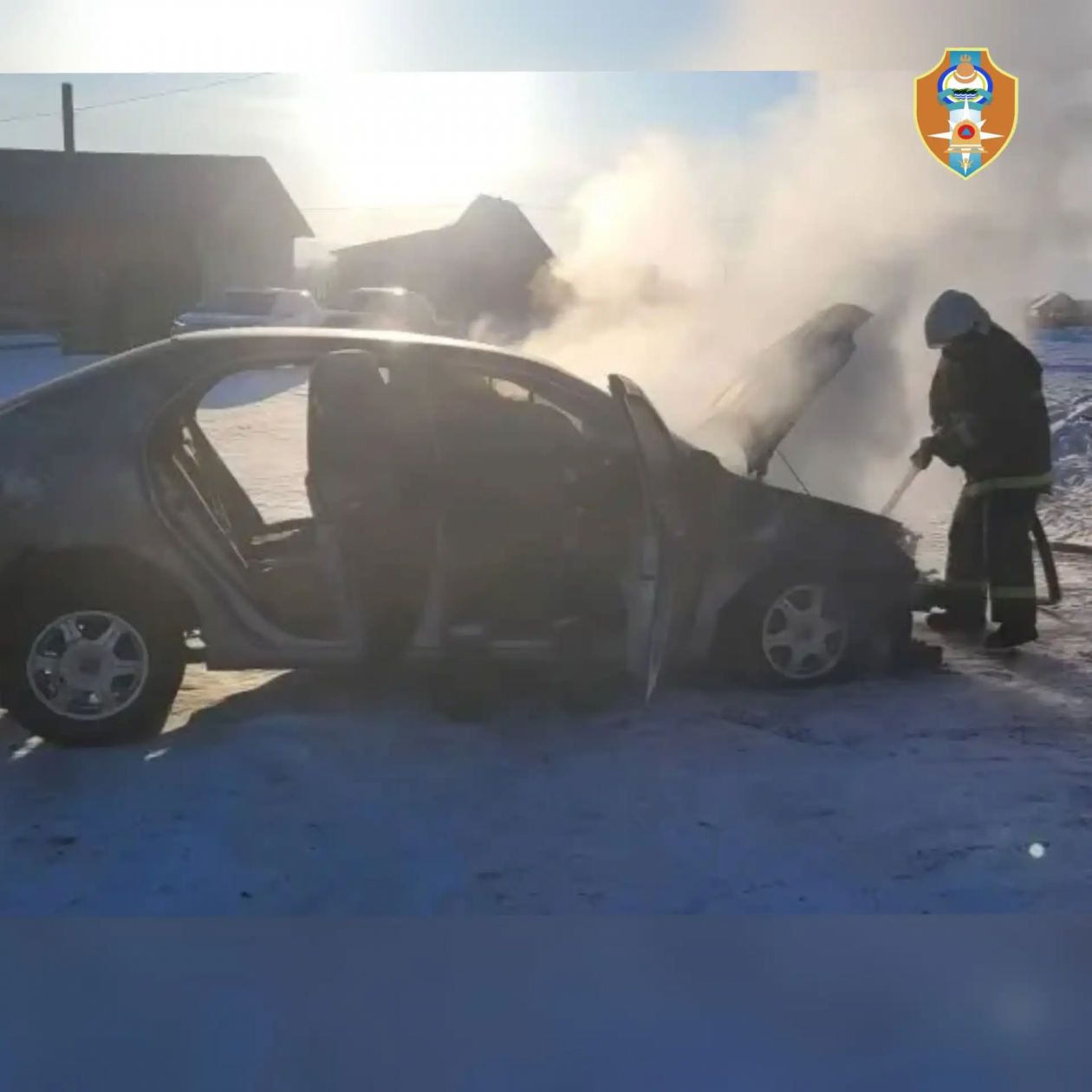 В Бурятии за сутки сгорели три автомобиля из-за короткого замыкания Республиканское агентство по делам ГО и ЧС