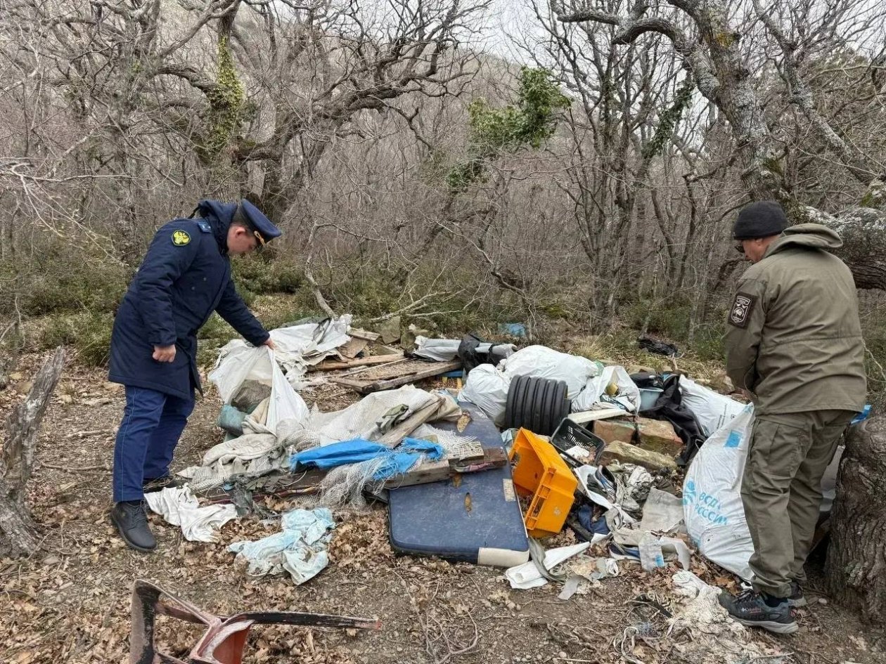 Незаконные постройки и свалки нашли на территории кубанского заповедника Утриш t.me/proc_23