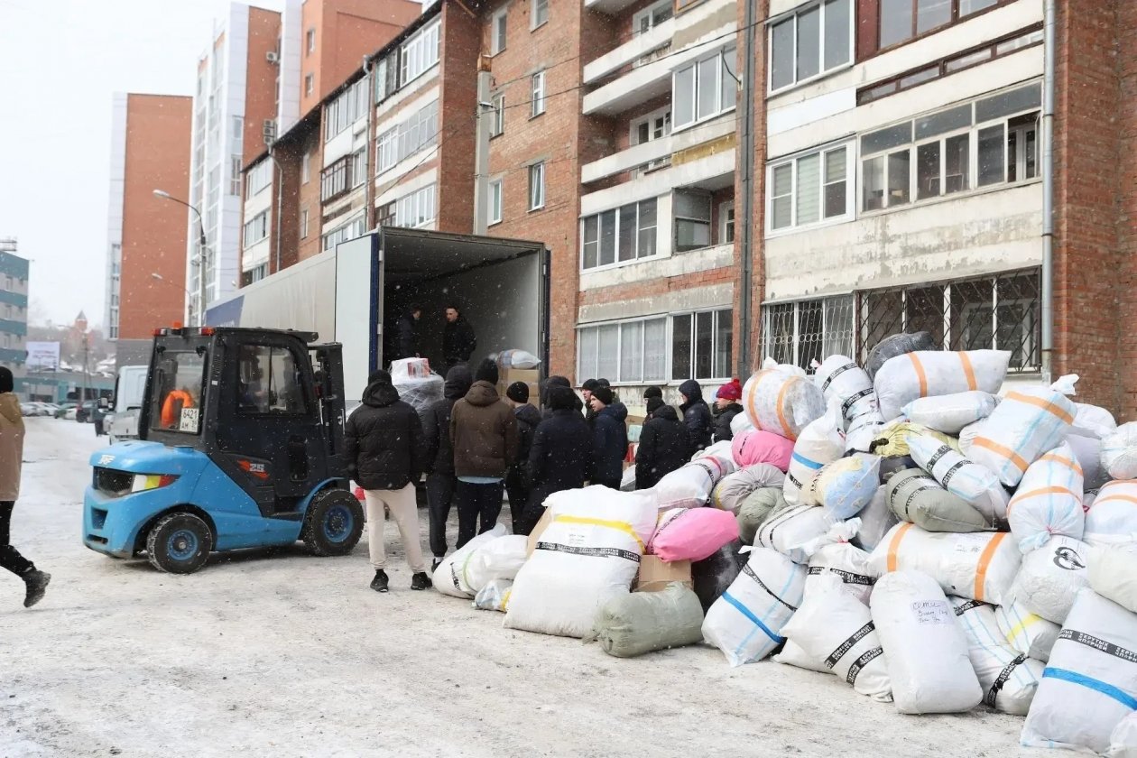 25 тонн гуманитарного груза отправили из Иркутска в зону СВО Пресс-служба администрации Иркутска