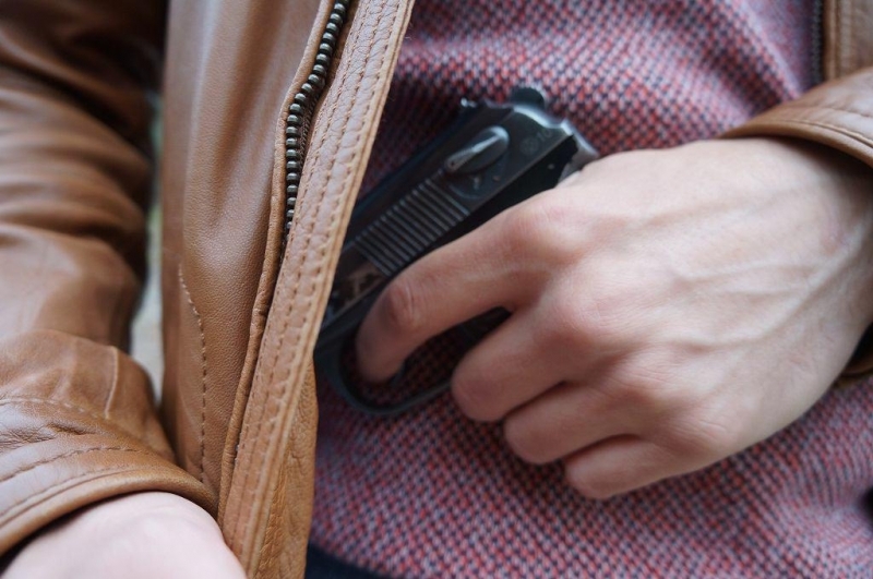 Якутянин ответит в суде за ношение оружия, угон и насилие Вероника Рыбальченко, ИА MagadanMedia