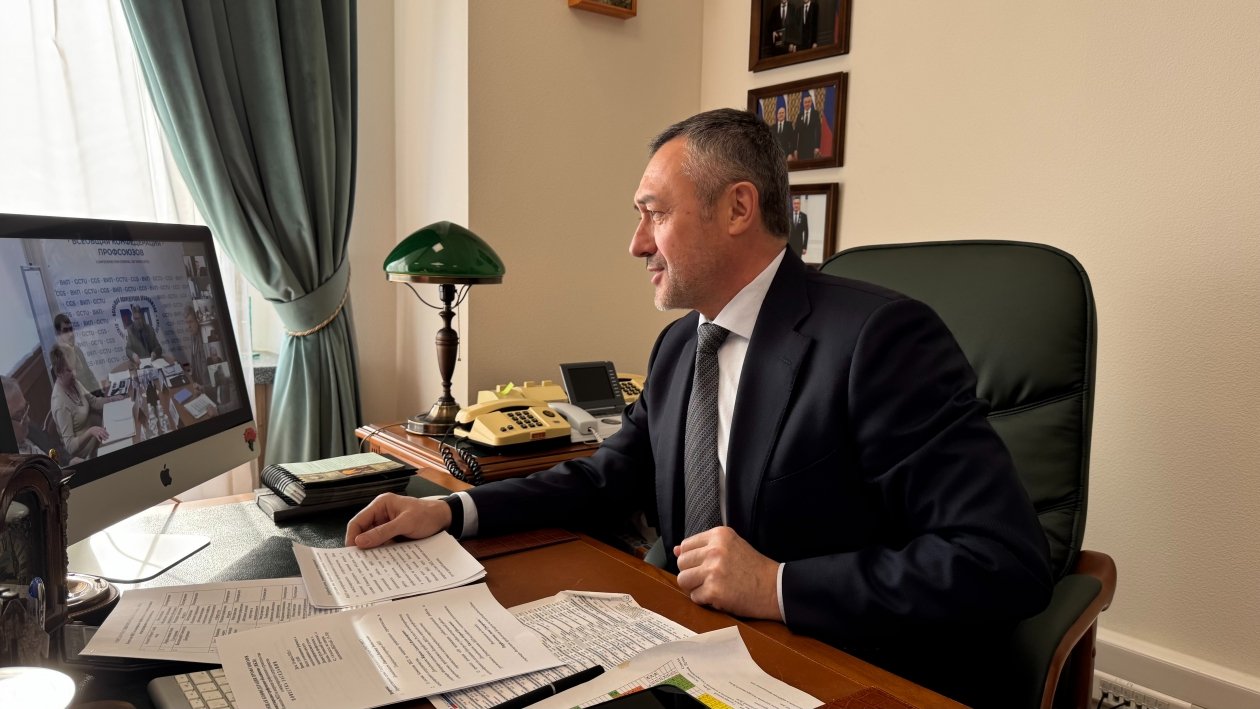 Генеральный секретарь ВКП Виктор Пинский официальный сайт депутата Государственной Думы Федерального Собрания Российской Федерации