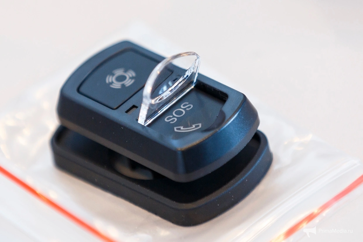 кнопка госинформсистемы &quotЭРА-ГЛОНАСС&quot Александр Хитров, ИА PrimaMedia