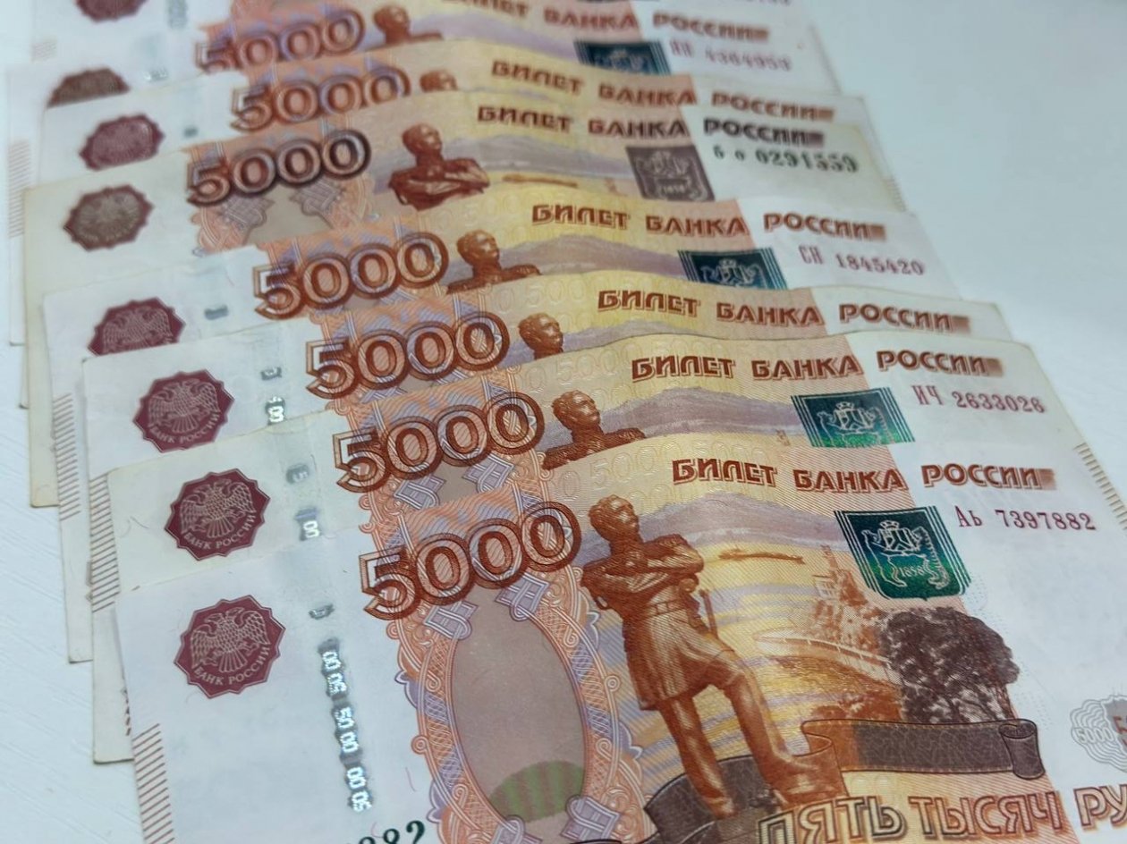 Деньги &quotпод подушкой&quot: какую сумму действительно стоит хранить дома - ответ удивит ИА Stavropol.Media