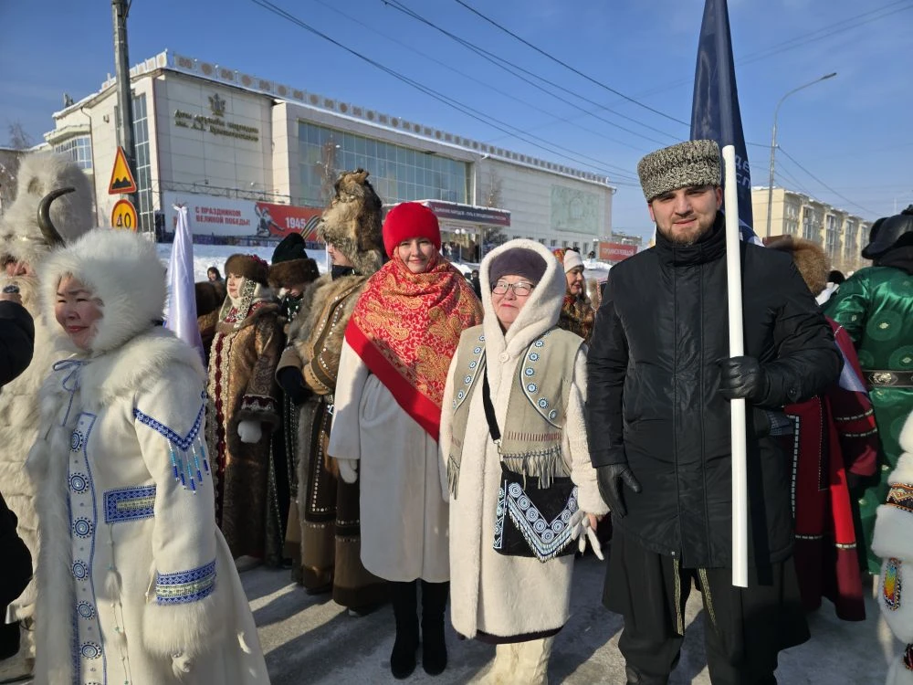 Сегодня 65-летний юбилей отмечает народный депутат Елена Голомарева Из личного архива Е.Х.Голомаревой