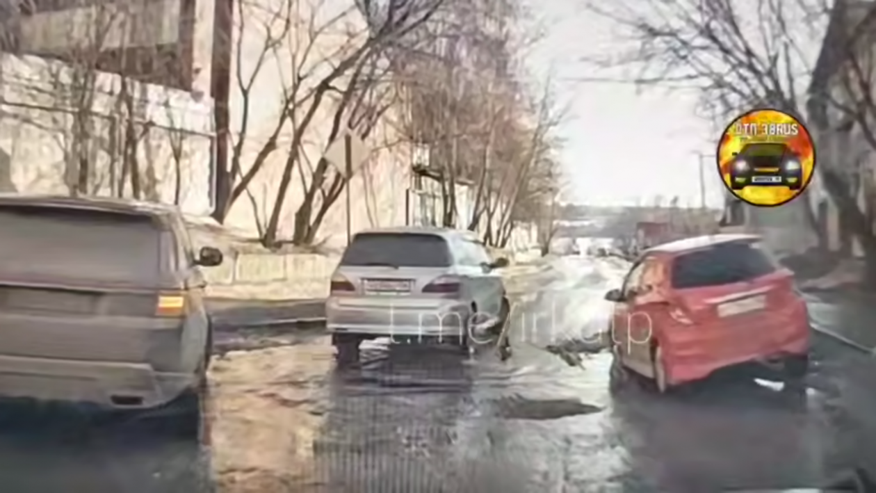 ДТП из тг-канала &quotДТП38RUS&quot (18+)