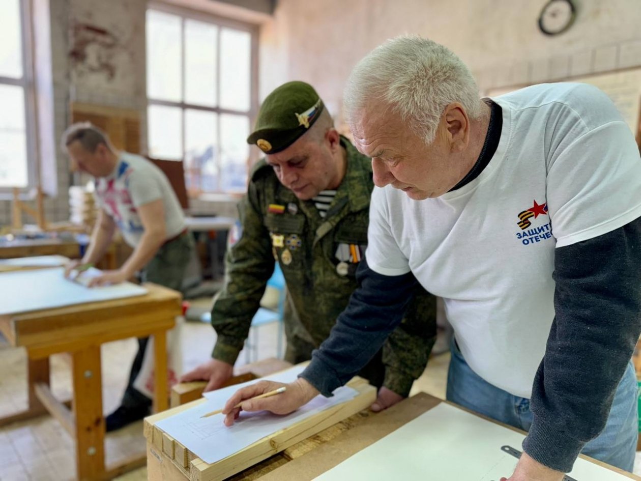 Тематическое фото фонд &quotЗащитники Отечества&quot