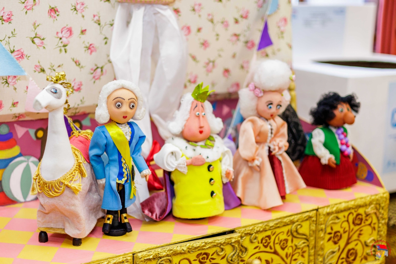 Магаданский областной театр кукол отметил Международный день кукольника Источник