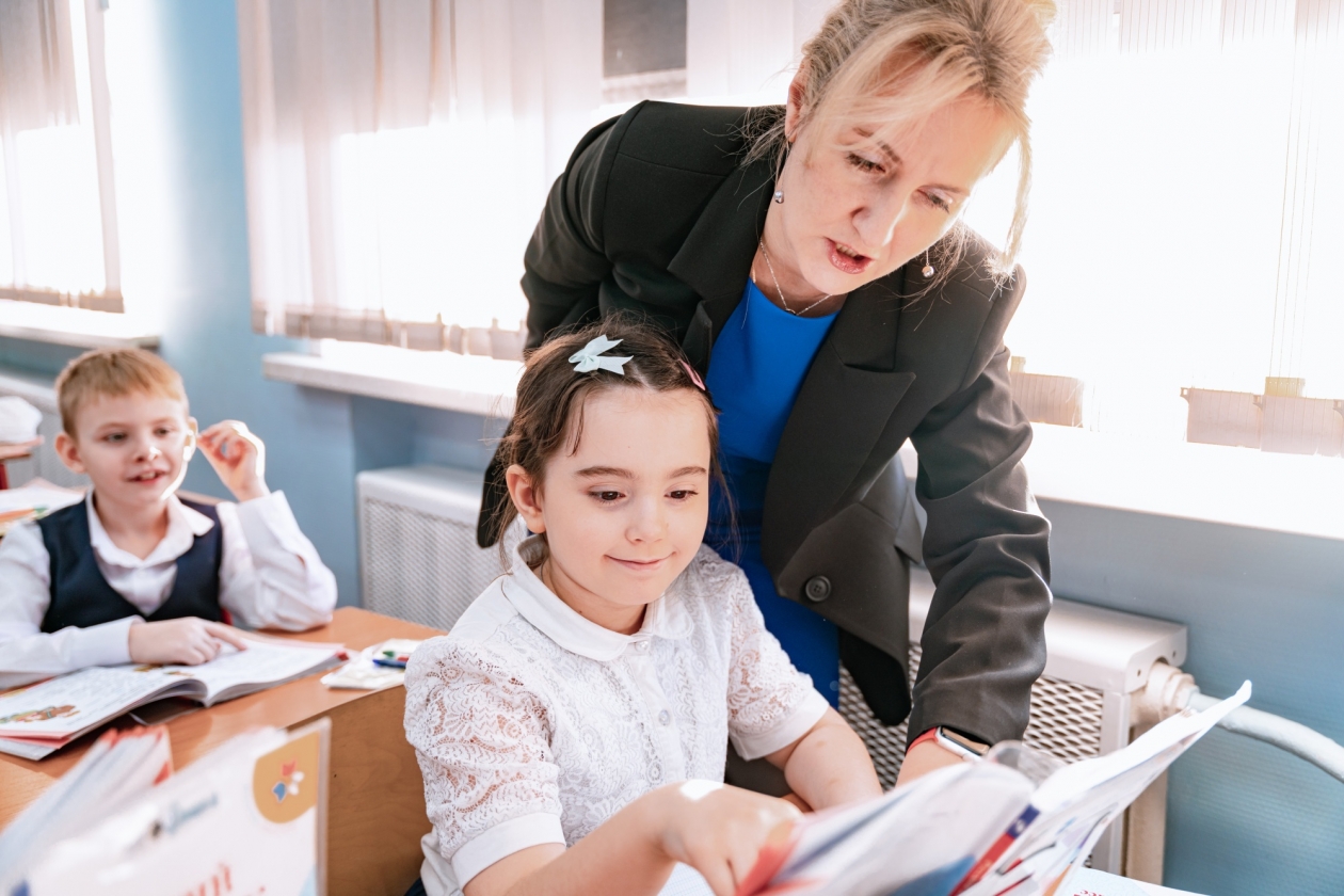 В Магадане планируется закрыть в два раза больше вакансий программы &quotЗемский учитель&quot Источник