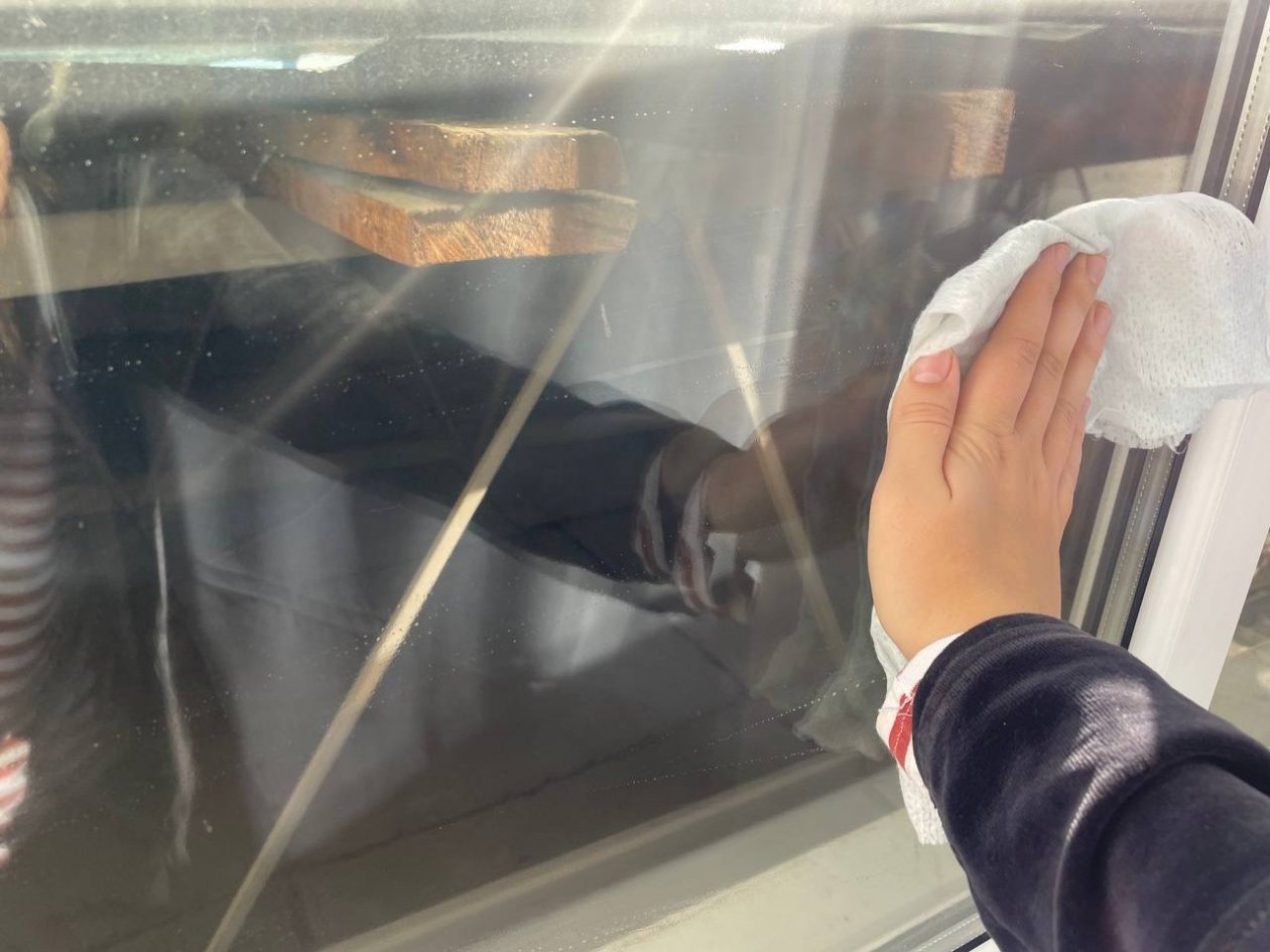 У меня дома ни 1 развода: берем пузырек из аптеки и моем окна с зеркалом ИА Stavropol.Media