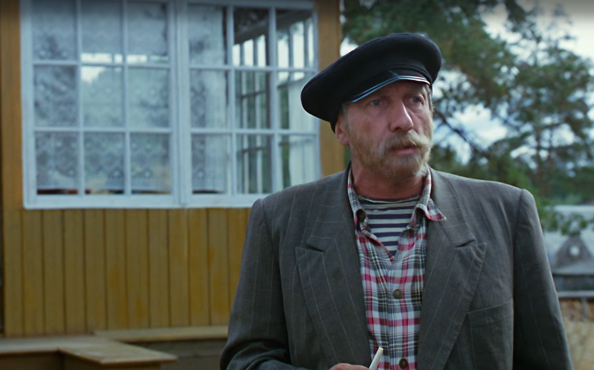 &quotДядь Мить, беги!&quot И вы бегите - решать ТЕСТ по фильму &quotЛюбовь и голуби&quot Кадр из фильма &quotЛюбовь и голуби&quot (12+)